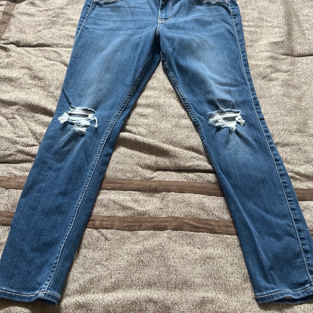 Hollister jeans